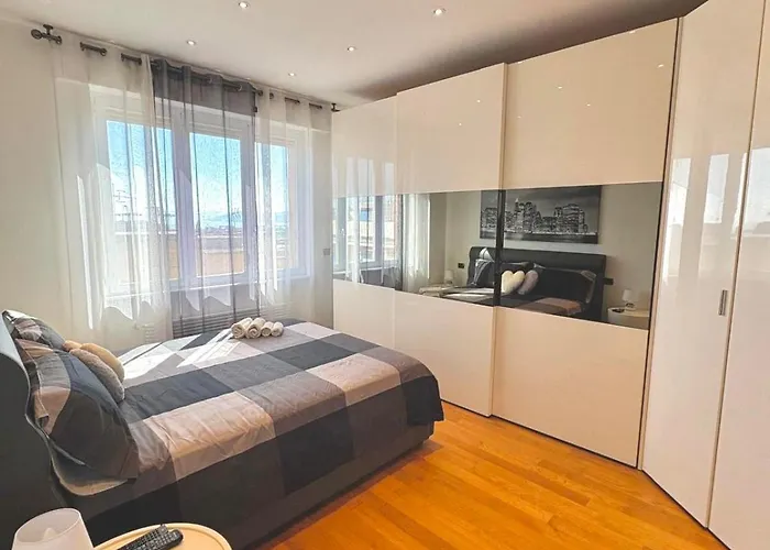 Frank's Sunset Apartment Genua