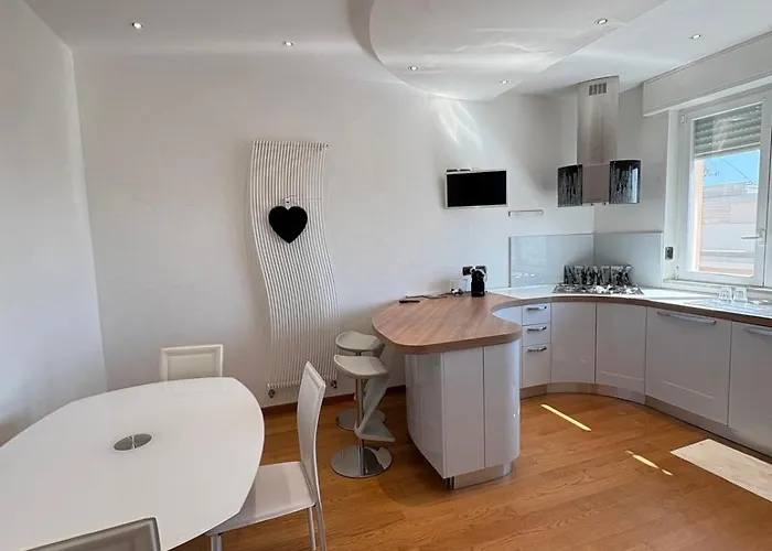 דירה Frank's Sunset